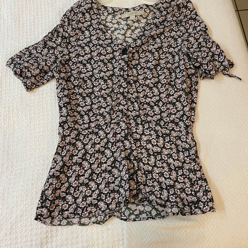 Cute flower print top from LOFT